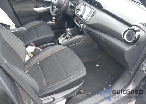 2019 Nissan Kicks Sv z USA, uszkodzony, nr VIN 3N1CP5CU8KL552553